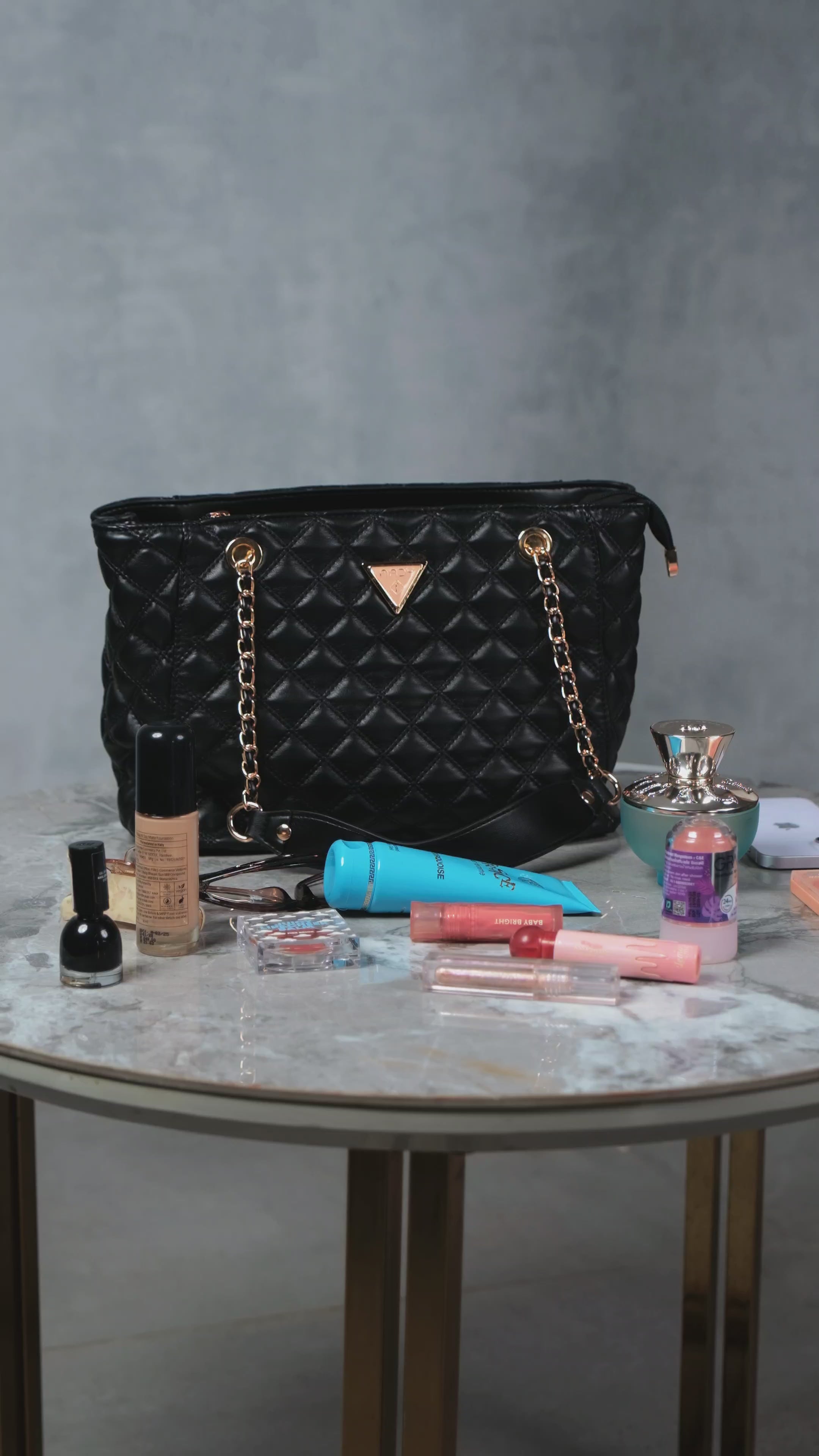 MADY Veloura Women’s Handbag